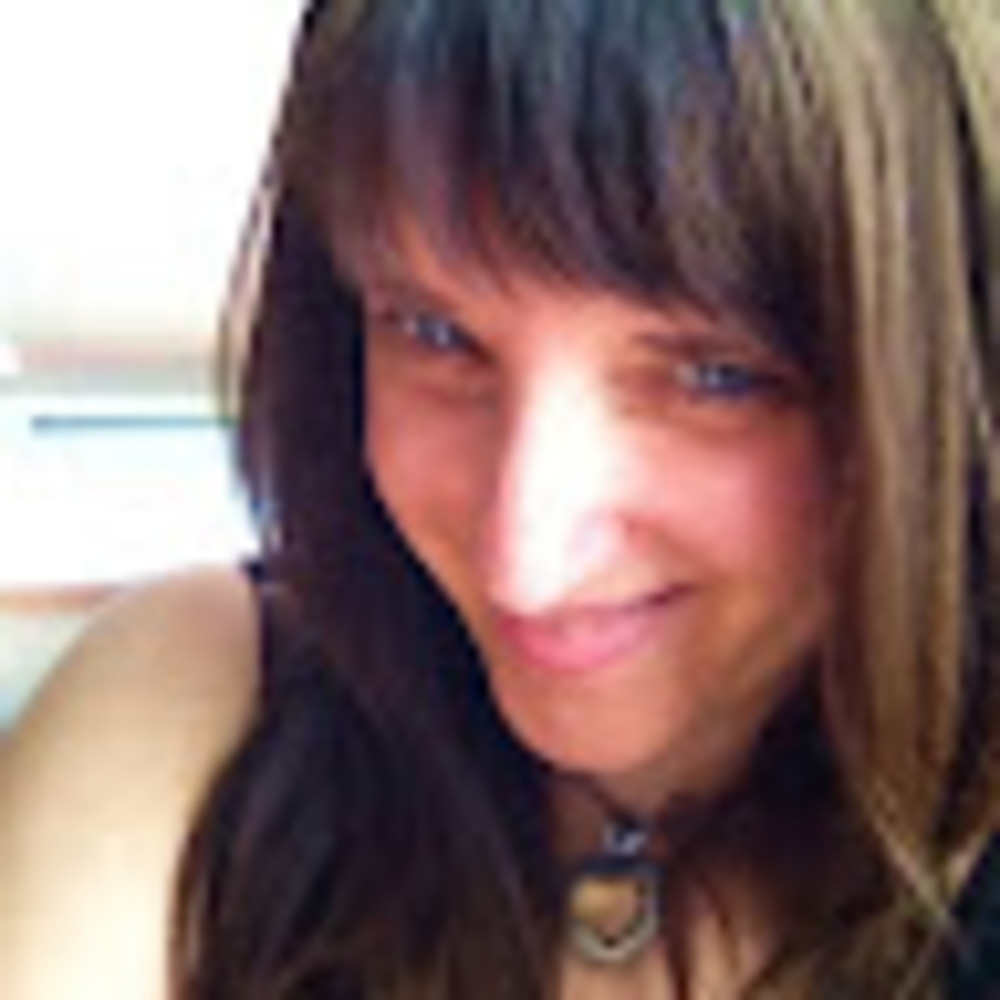 Meet your Posher, Eva